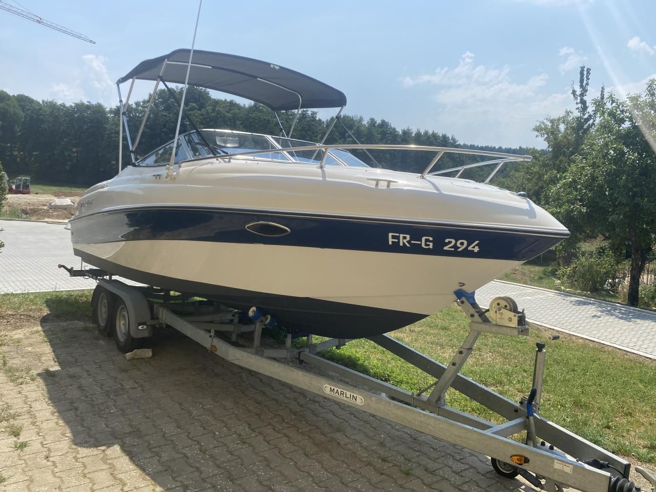 Four Winns 225 Sundowner