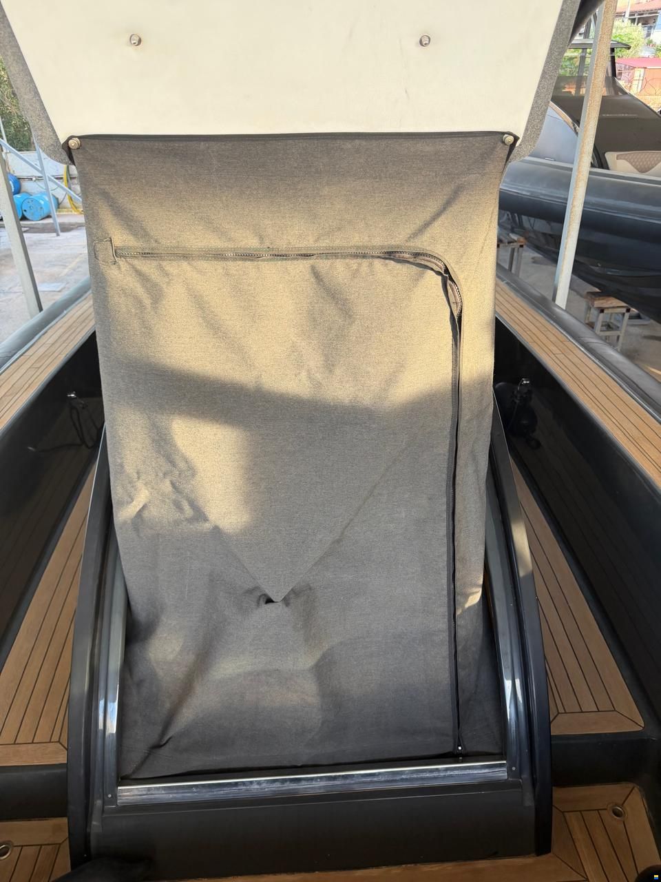 Technohull Omega 41