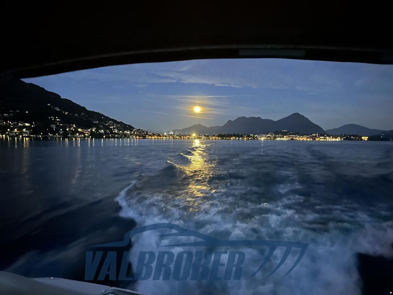 Sea Ray 310 SUNDANCER