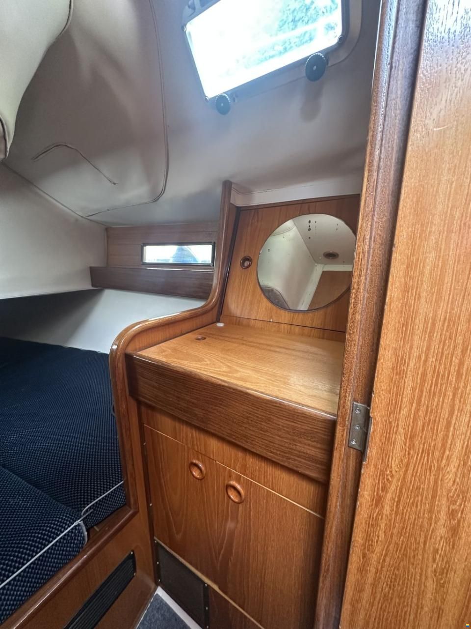 Beneteau Oceanis 350