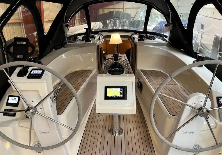 Bavaria 34 cruiser