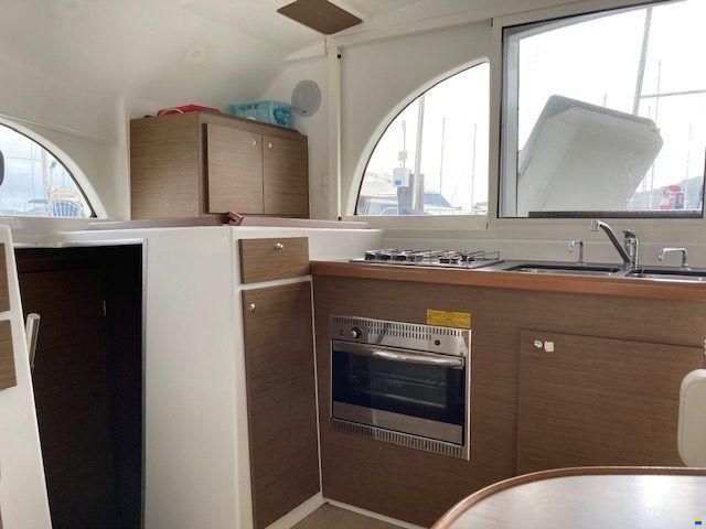 Lagoon 380