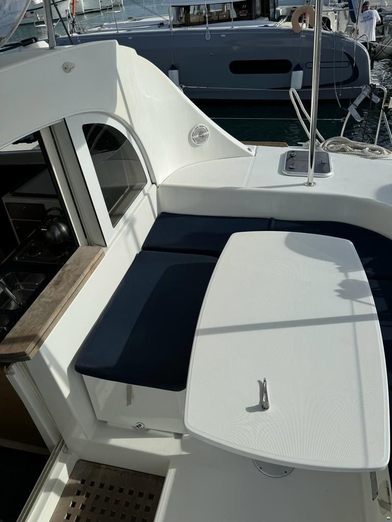 Lagoon 380