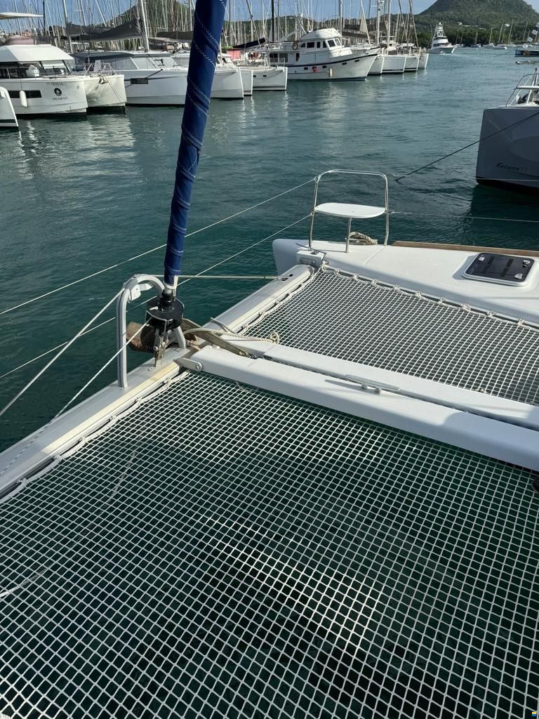 Lagoon 380