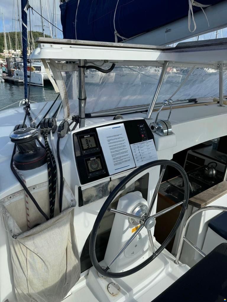 Lagoon 380