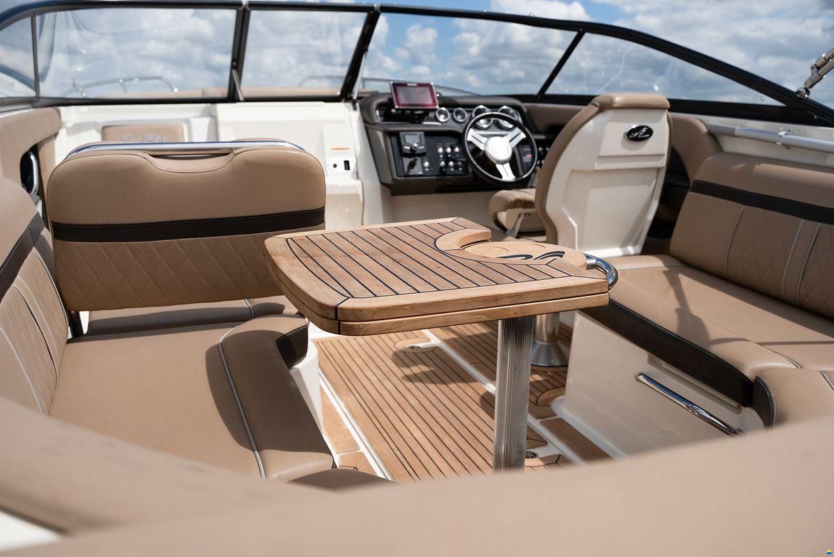 Sea Ray Sun Sport 250