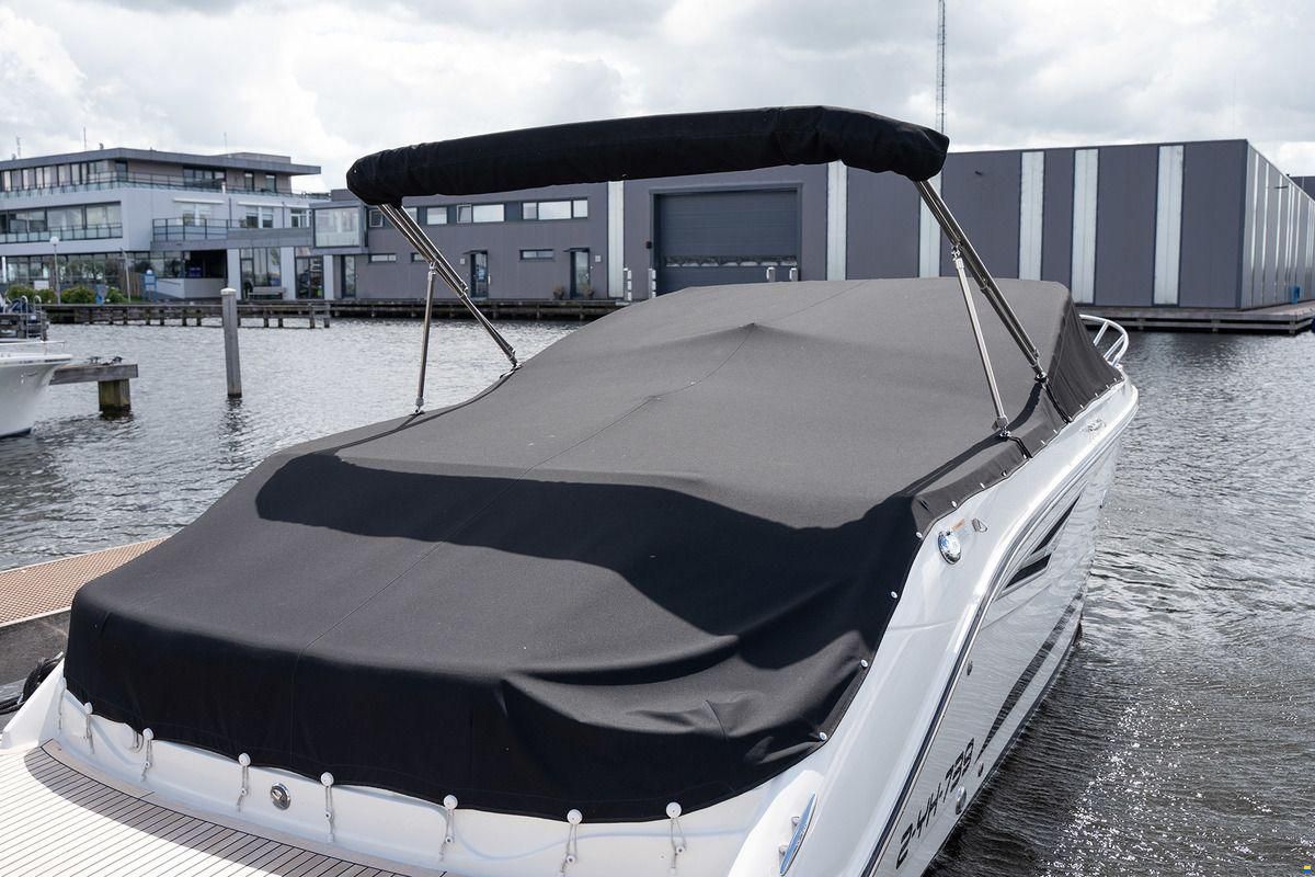 Sea Ray Sun Sport 250
