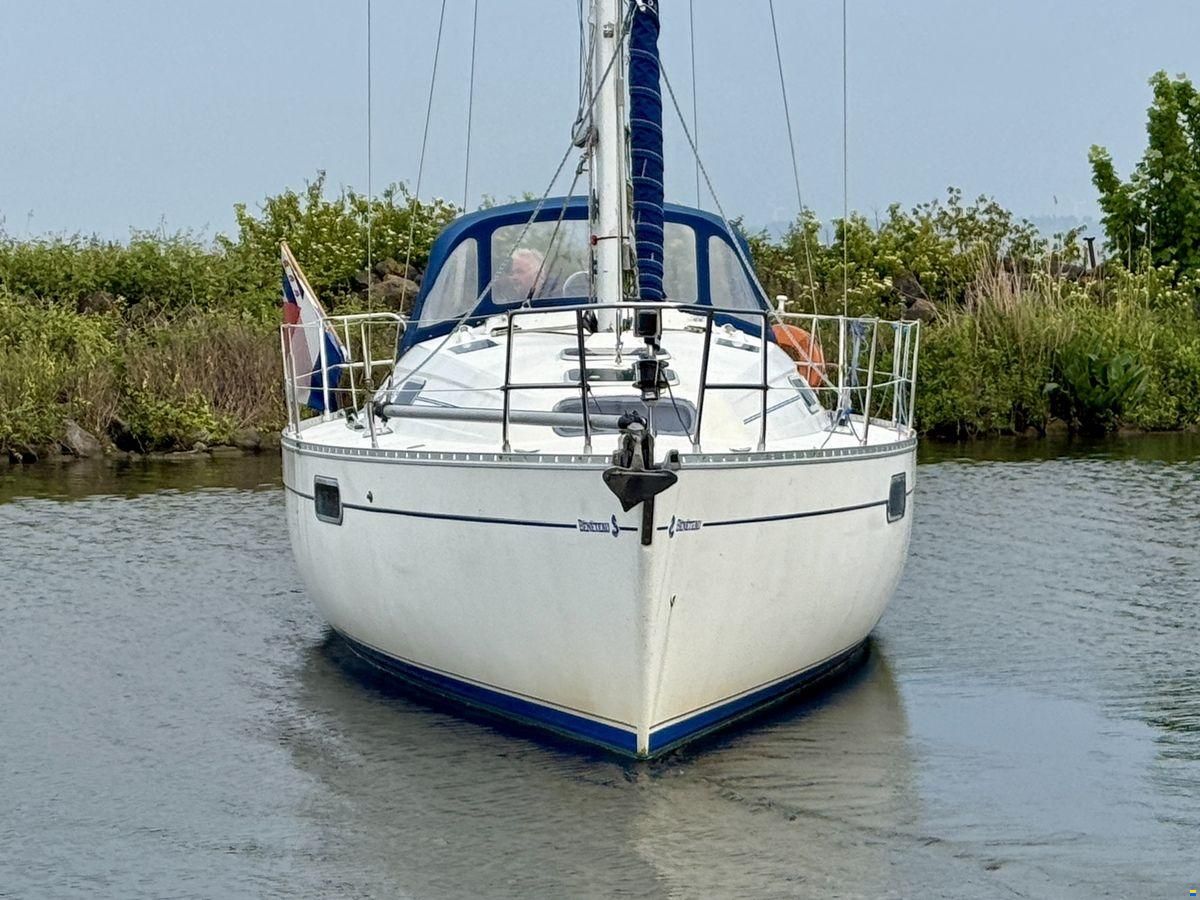 Beneteau Oceanis 321