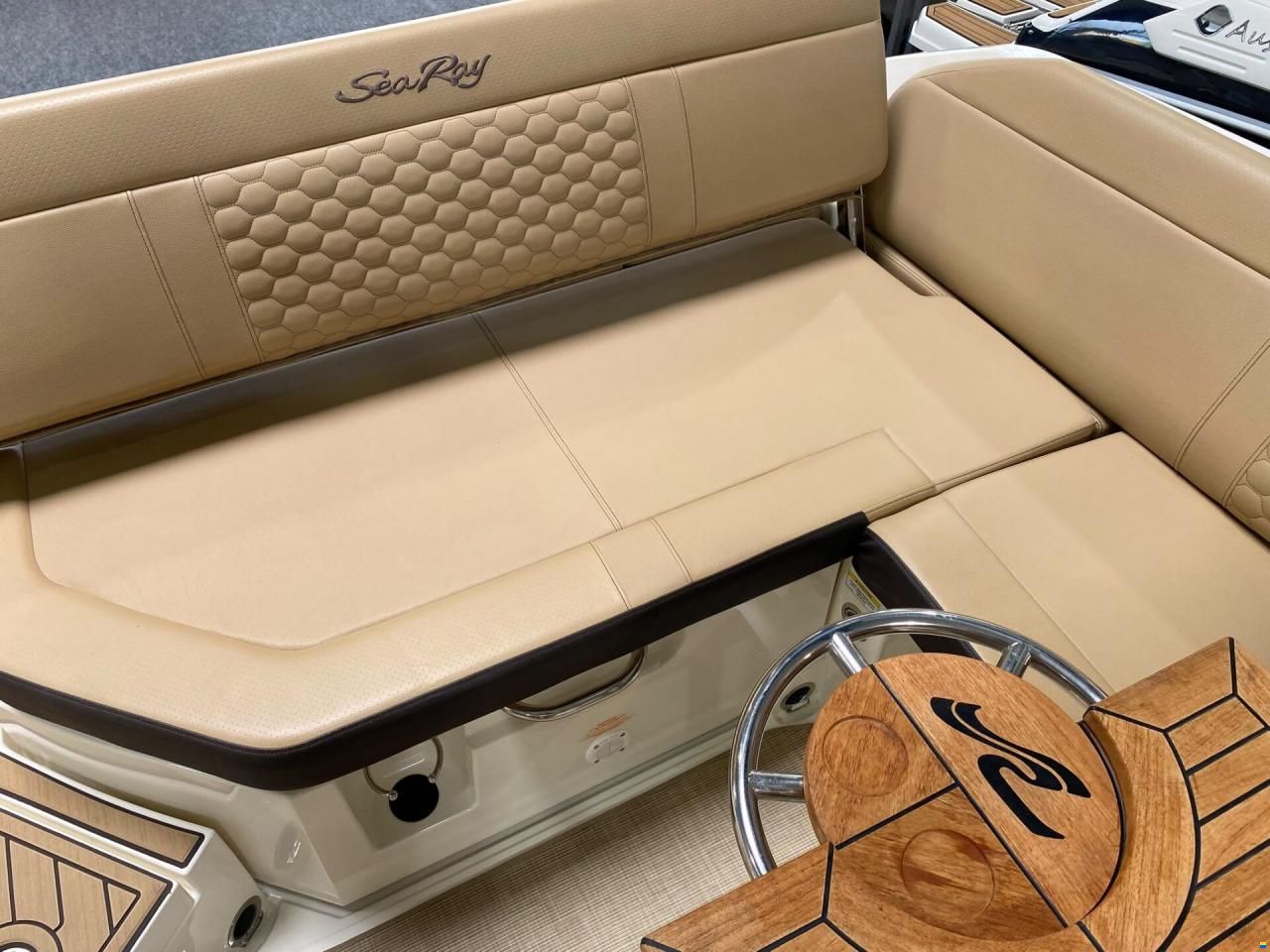 SEARAY SeaRay 250 SDX