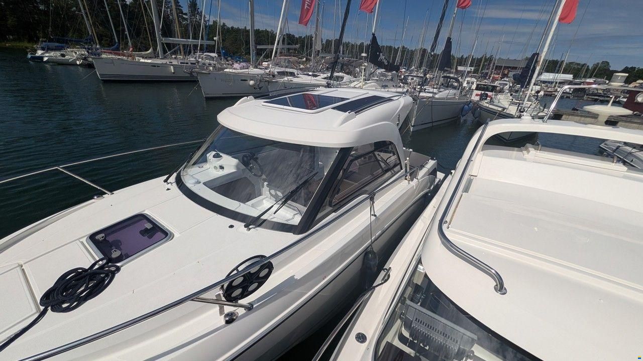 Beneteau ANTARES 7