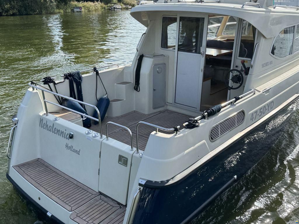 Viknes 880