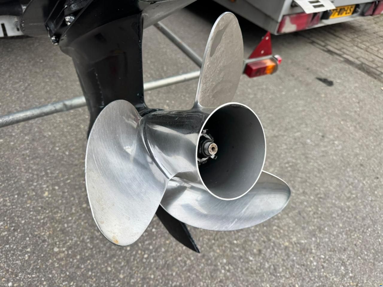 Selva D760C RIB