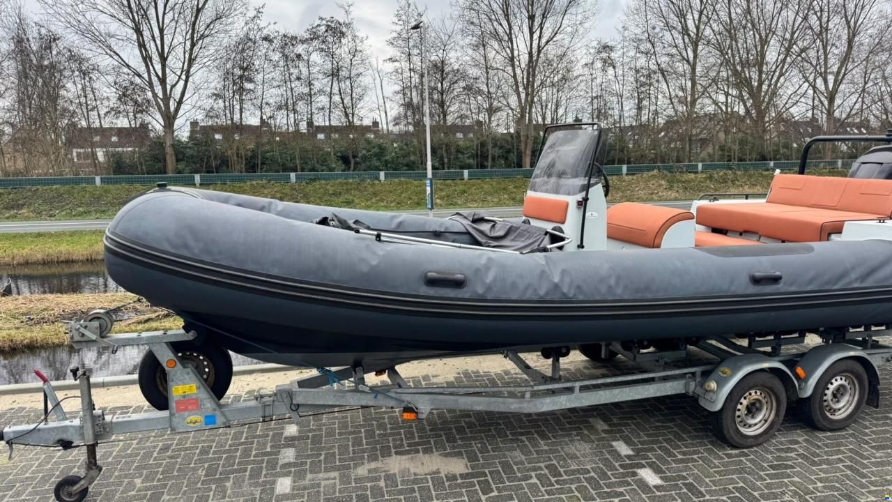 Selva D760C RIB