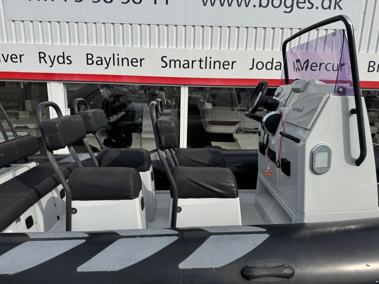 Brig Inflatable Boats 610 Navigator RIB med F150 Mercury-EFI P