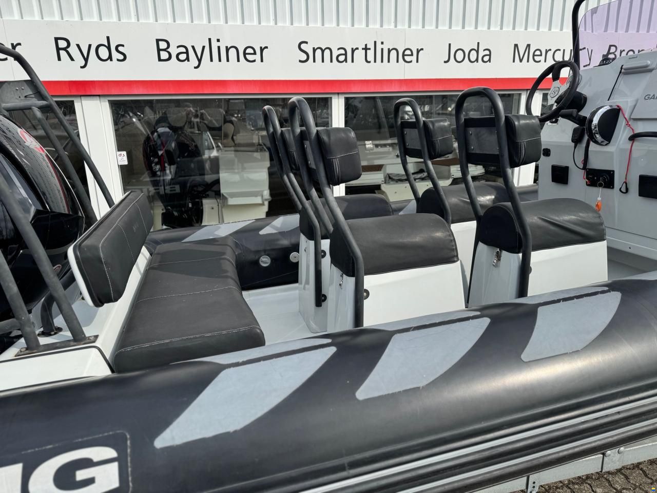 Brig Inflatable Boats 610 Navigator RIB med F150 Mercury-EFI P