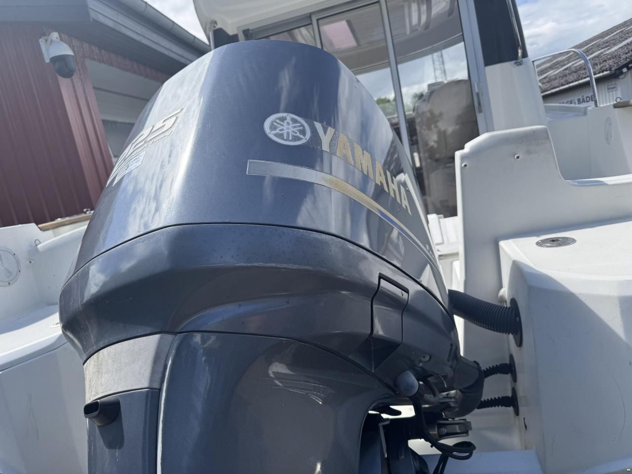 Beneteau Antares 780 med 225 hk Yamaha-EFI 4 takt