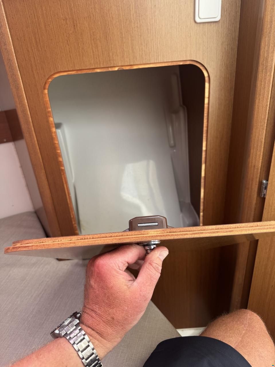 Beneteau Antares 780 med 225 hk Yamaha-EFI 4 takt