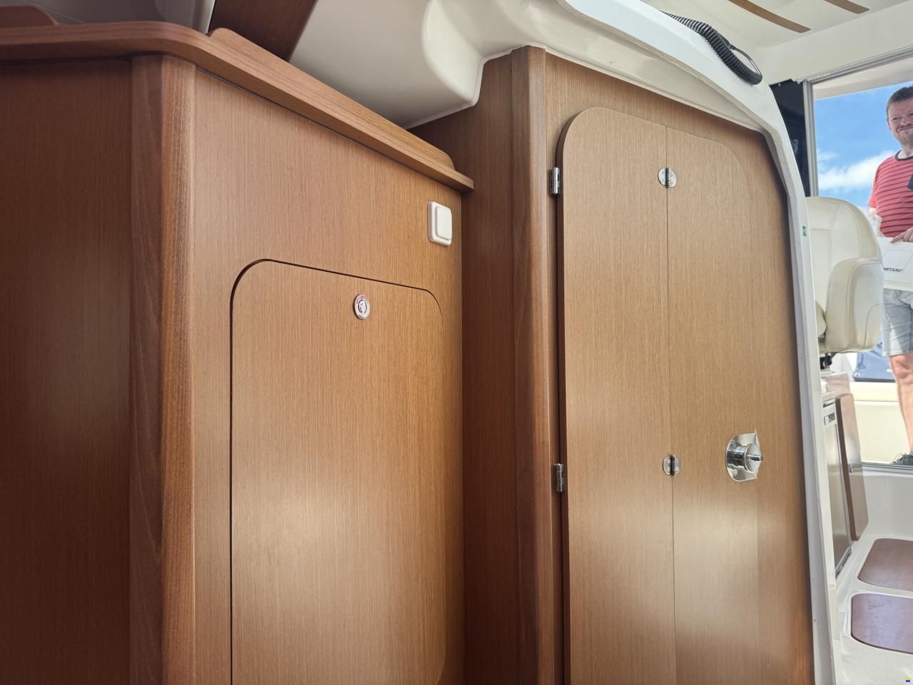 Beneteau Antares 780 med 225 hk Yamaha-EFI 4 takt