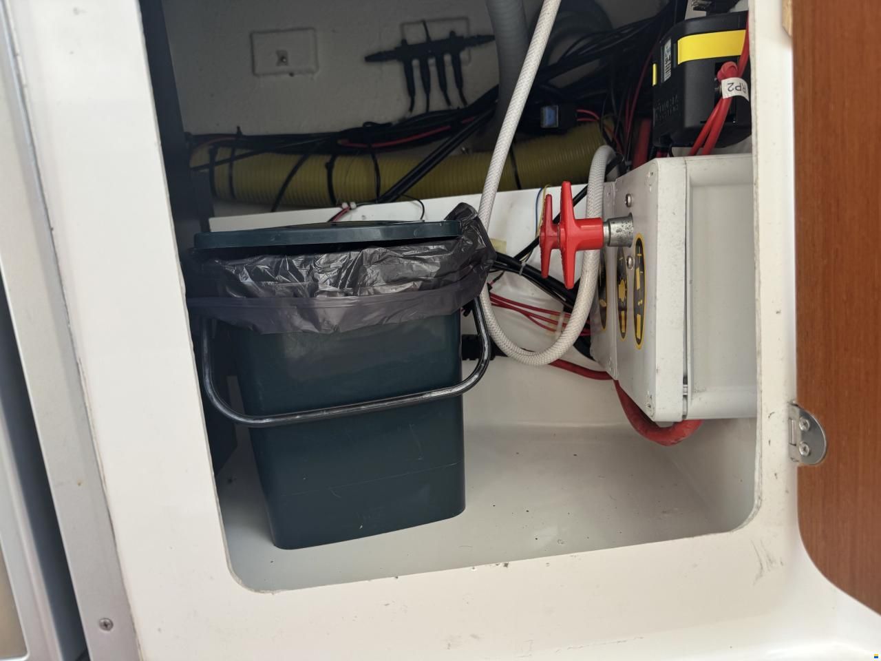 Beneteau Antares 780 med 225 hk Yamaha-EFI 4 takt