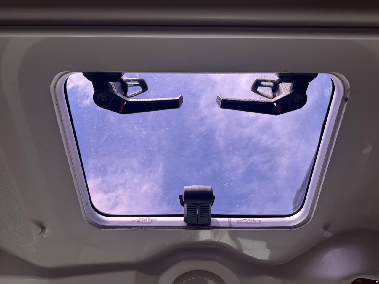 Beneteau Antares 780 med 225 hk Yamaha-EFI 4 takt