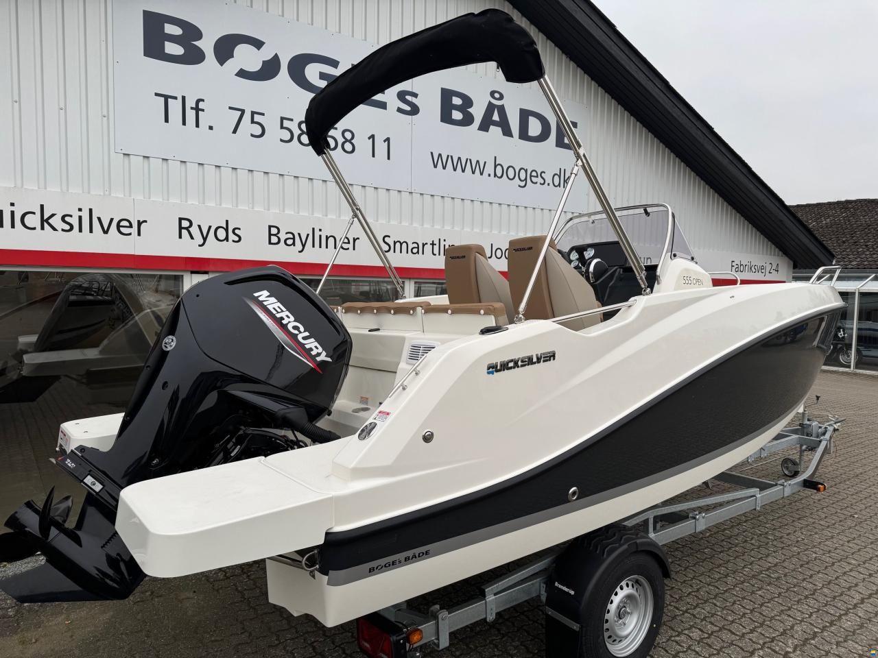 Quicksilver Activ 555 Open med 100 hk Me