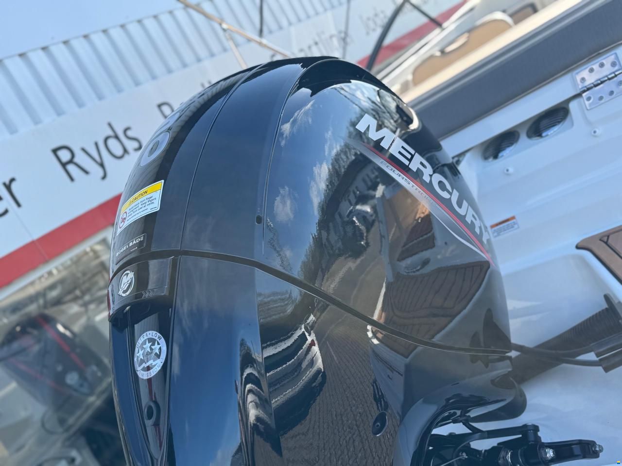 Bayliner VR5 Cuddy med F150 Mercury-EFI