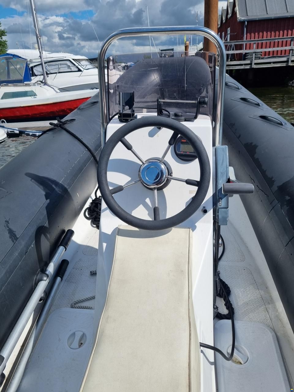 Brig RIB F500