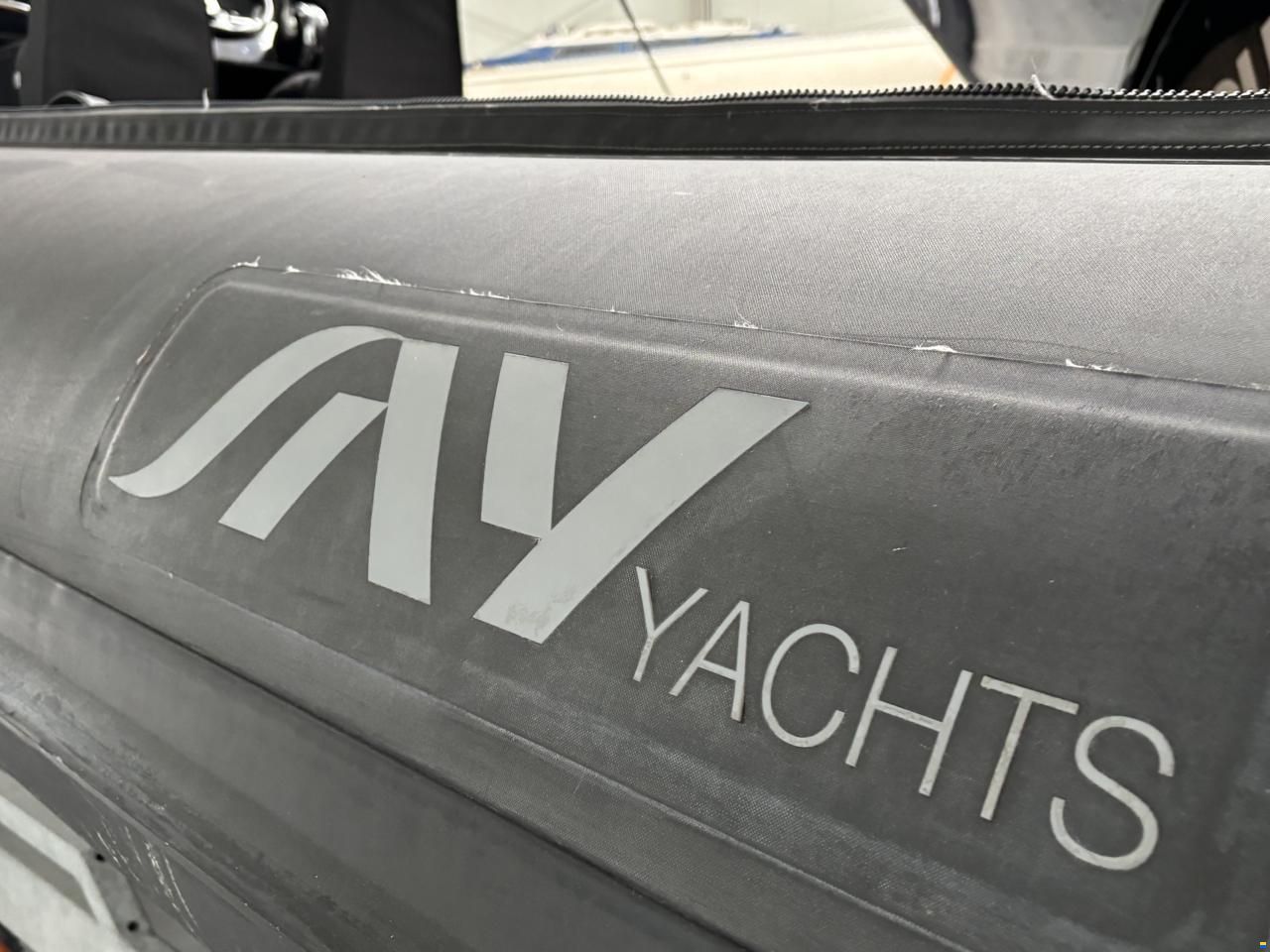 SAY Carbon Yachts RIB 31