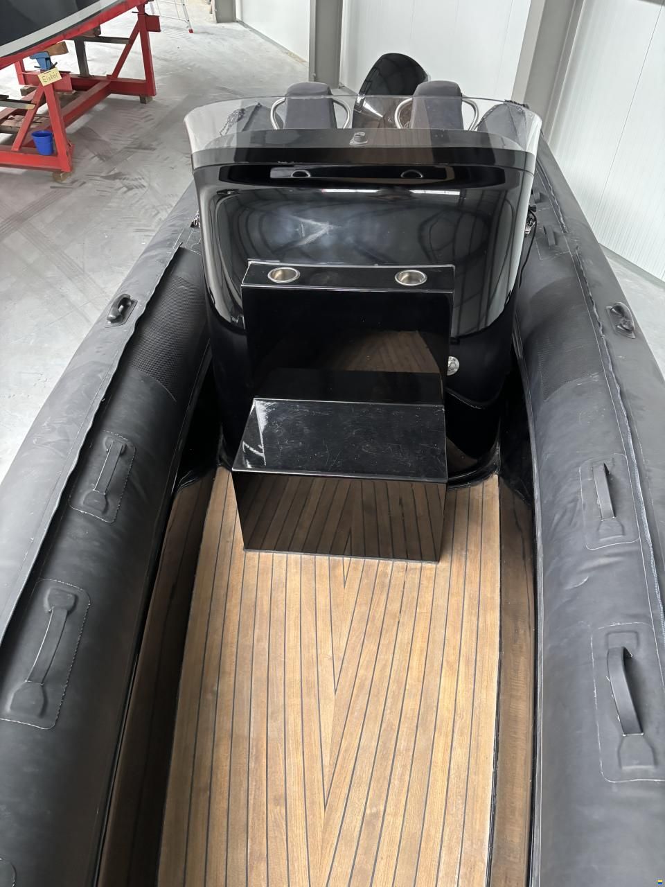 SAY Carbon Yachts RIB 31