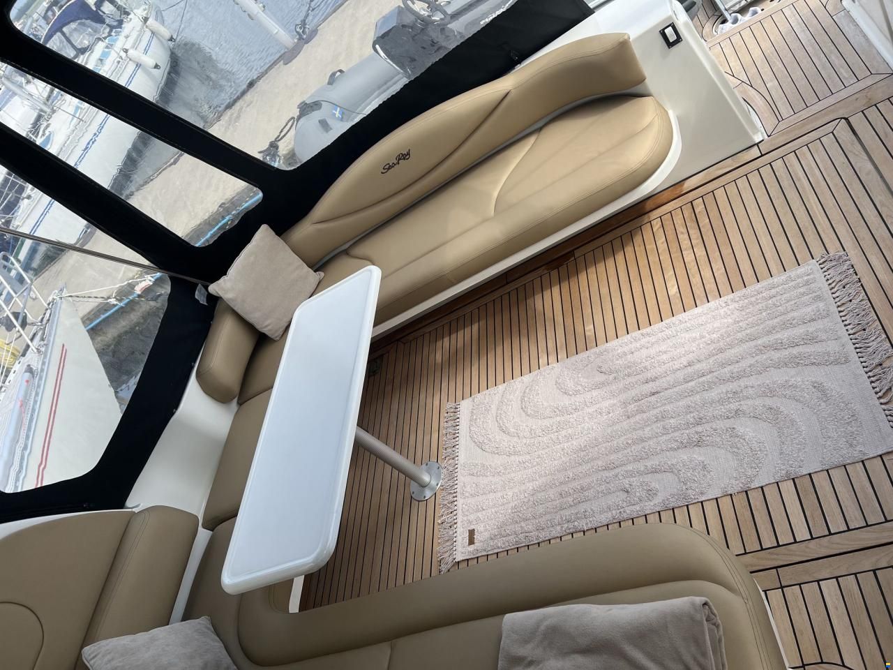 Sea Ray 410 Sundancer