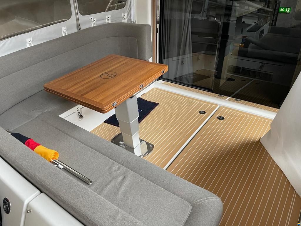 Nimbus 405 Coupe