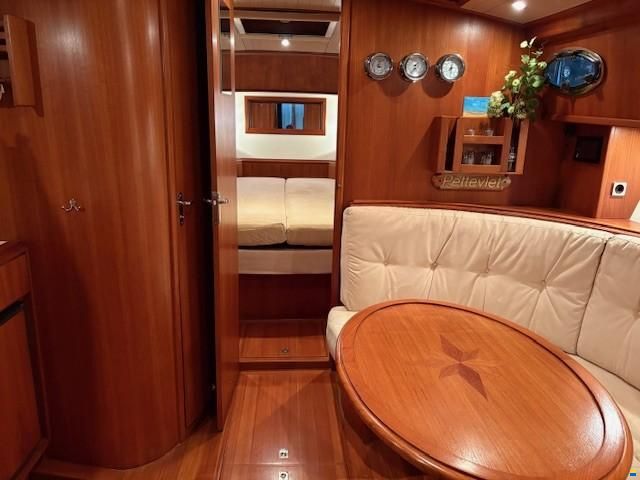 Intercruiser 34