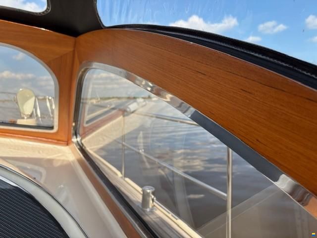 Intercruiser 34