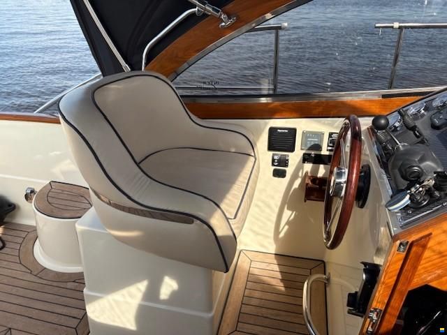 Intercruiser 34