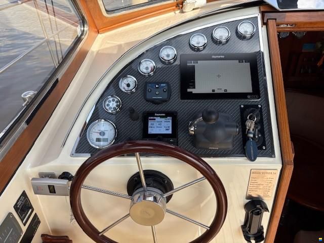 Intercruiser 34