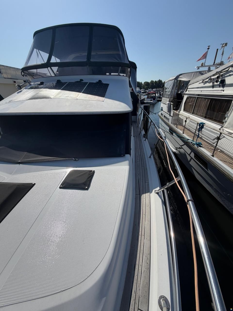 Ocean Alexander 39