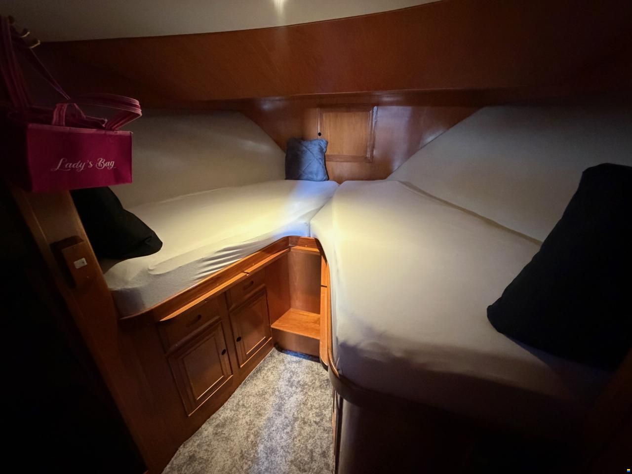 Ocean Alexander 39