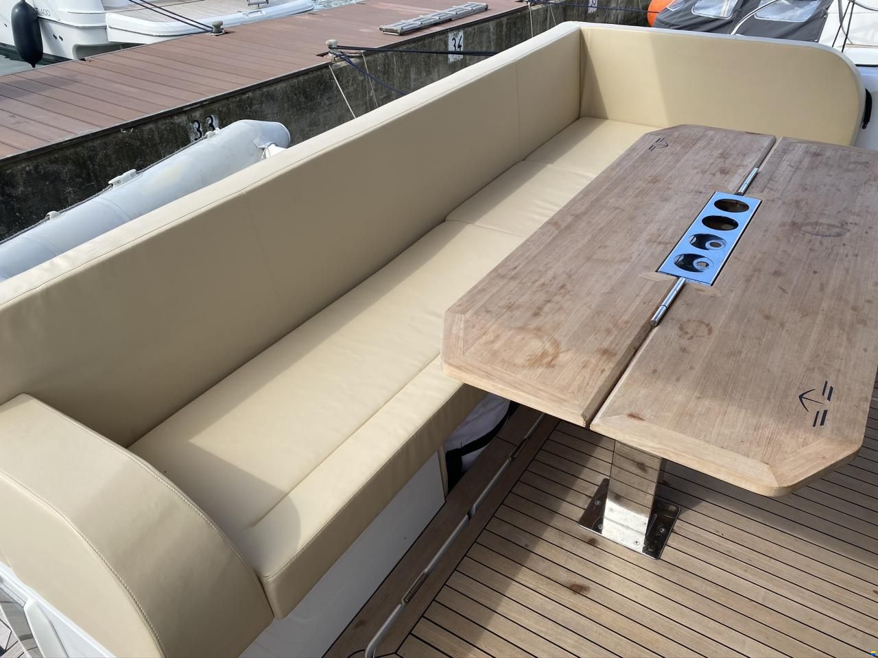 Sealine F430 FLY