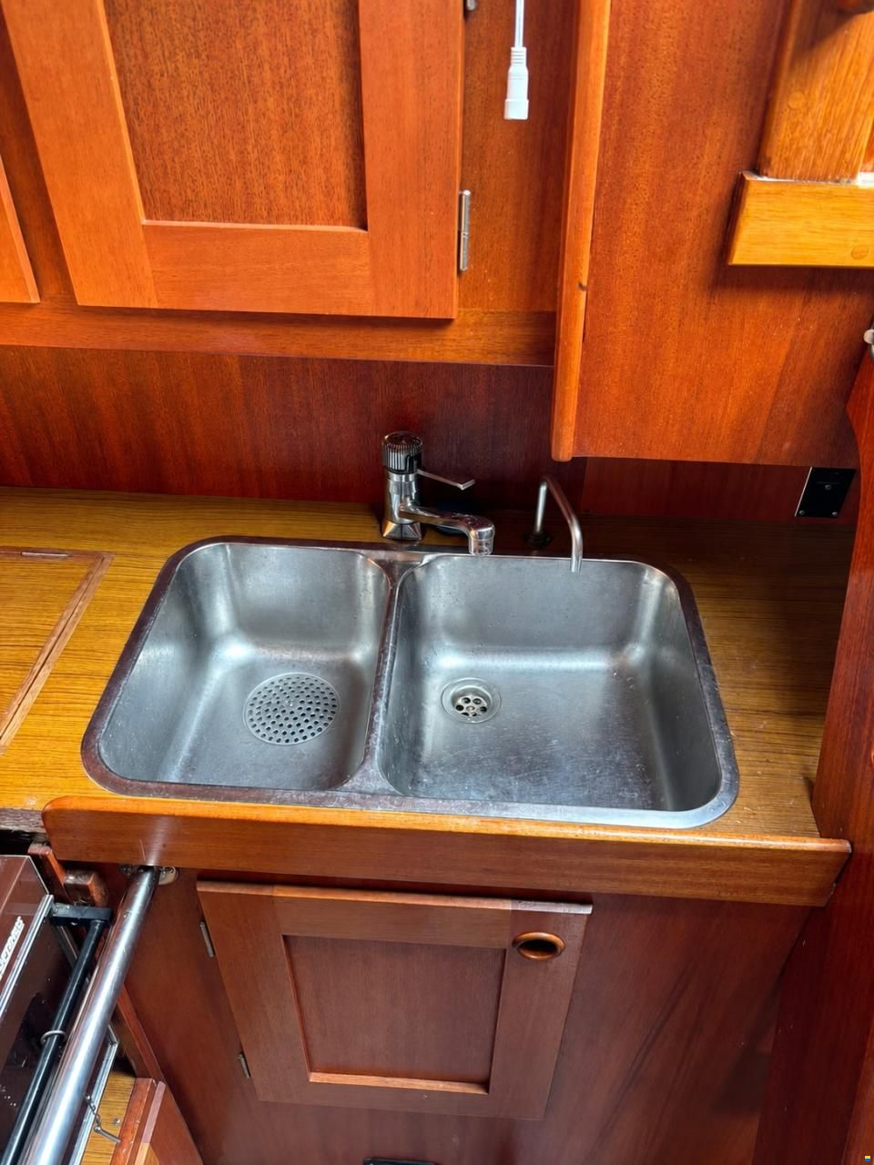 Hallberg-Rassy 352