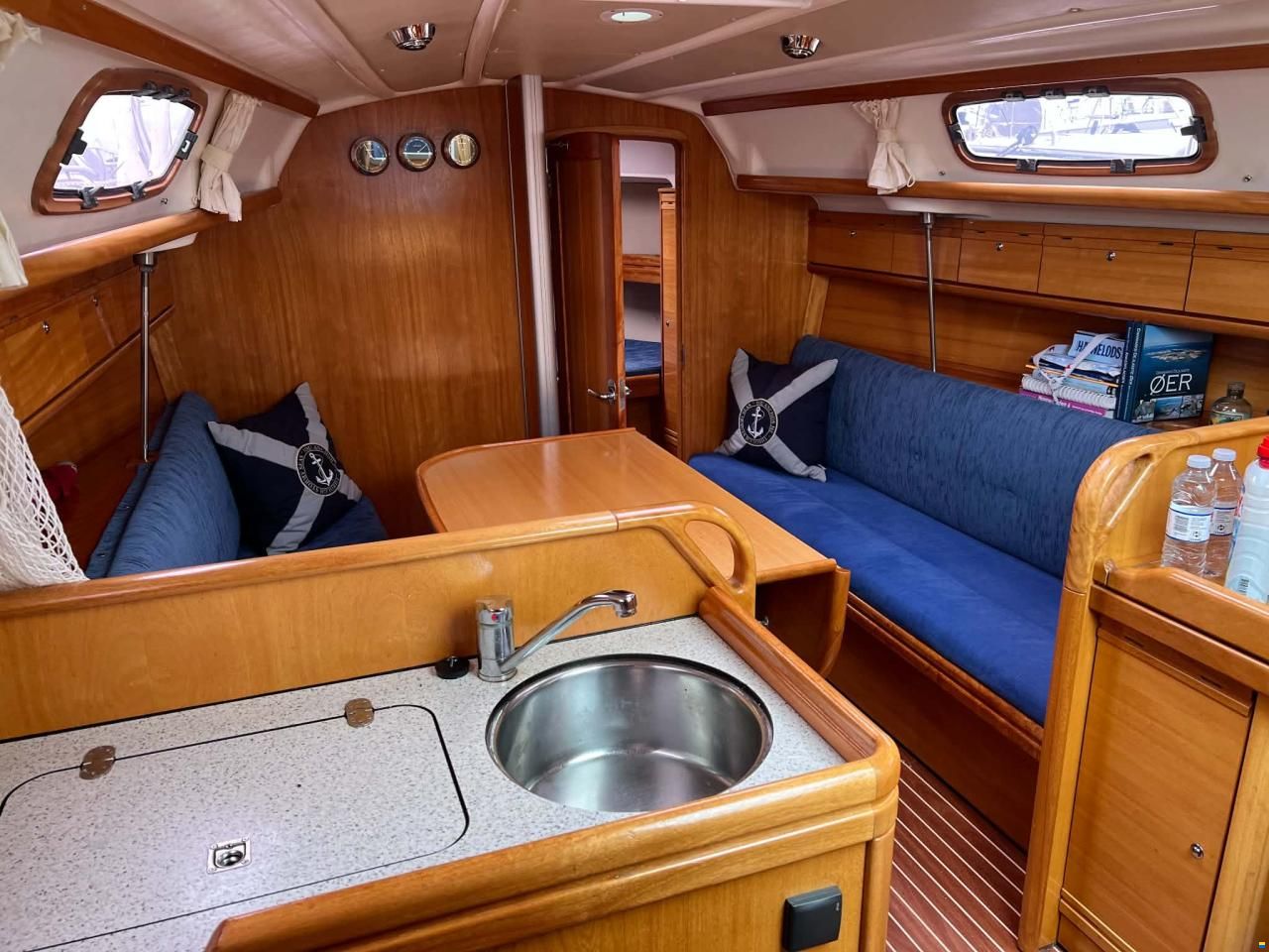 Bavaria 30
