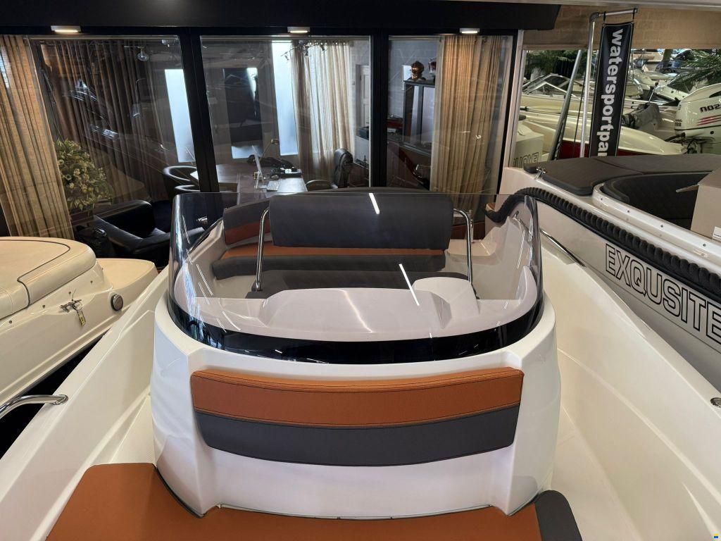 AM Yacht 520 Open