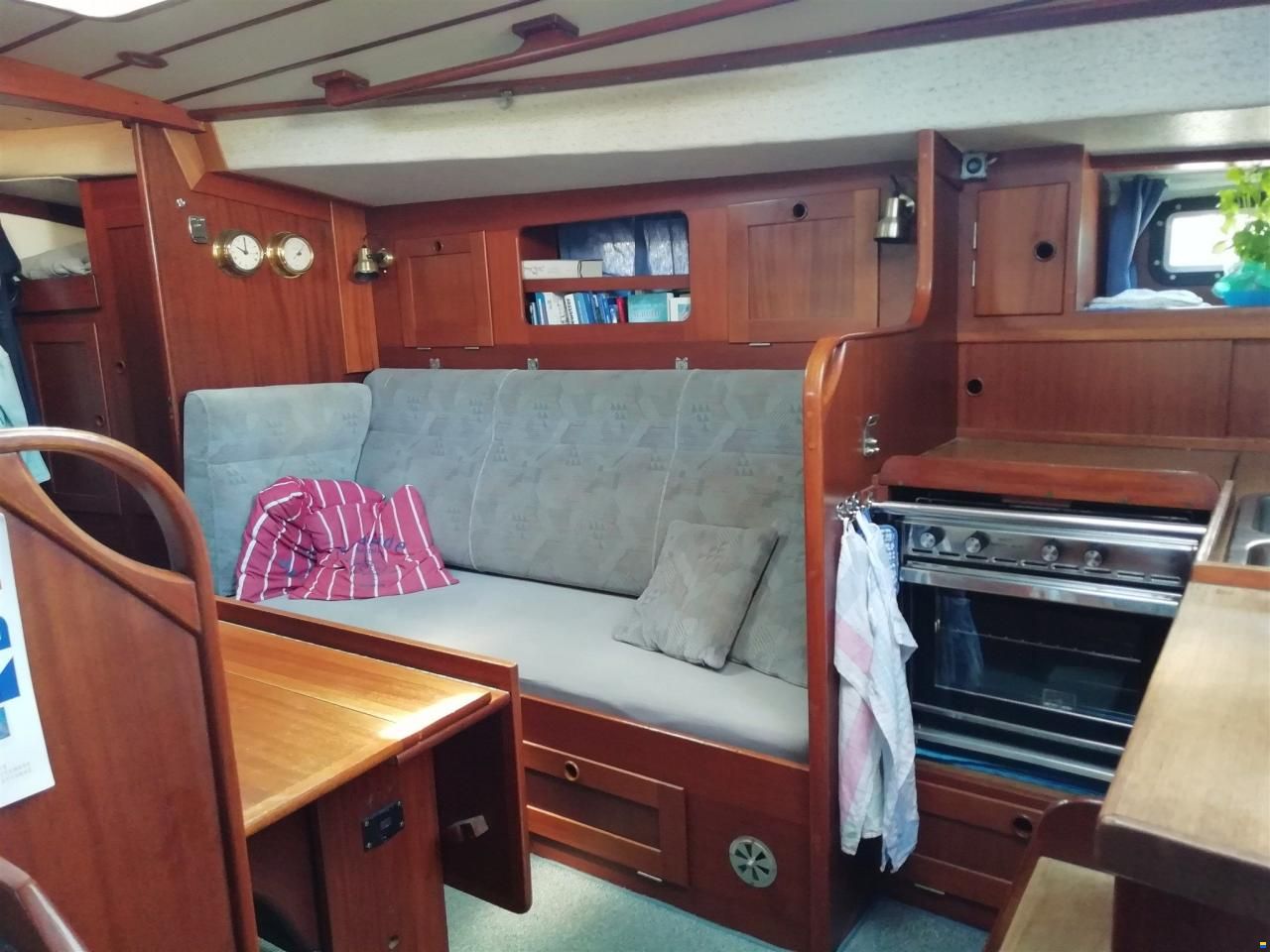 Hallberg-Rassy Hallberg Rassy 352