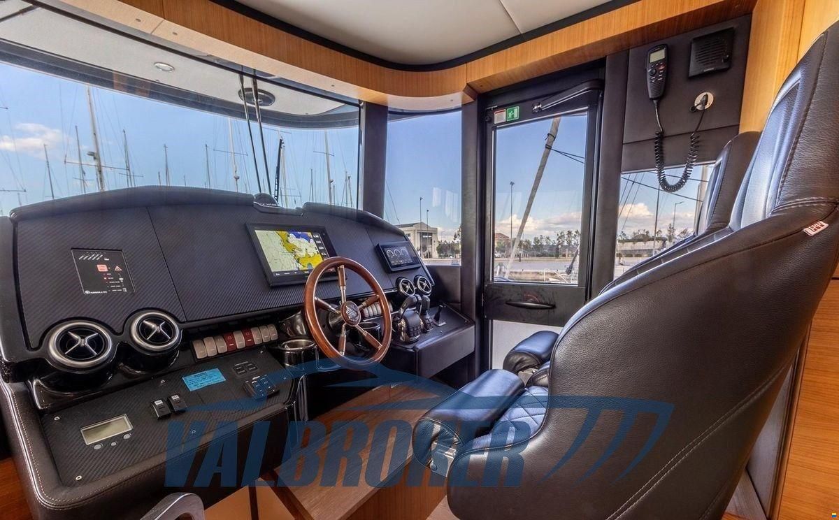 Absolute Navetta 58