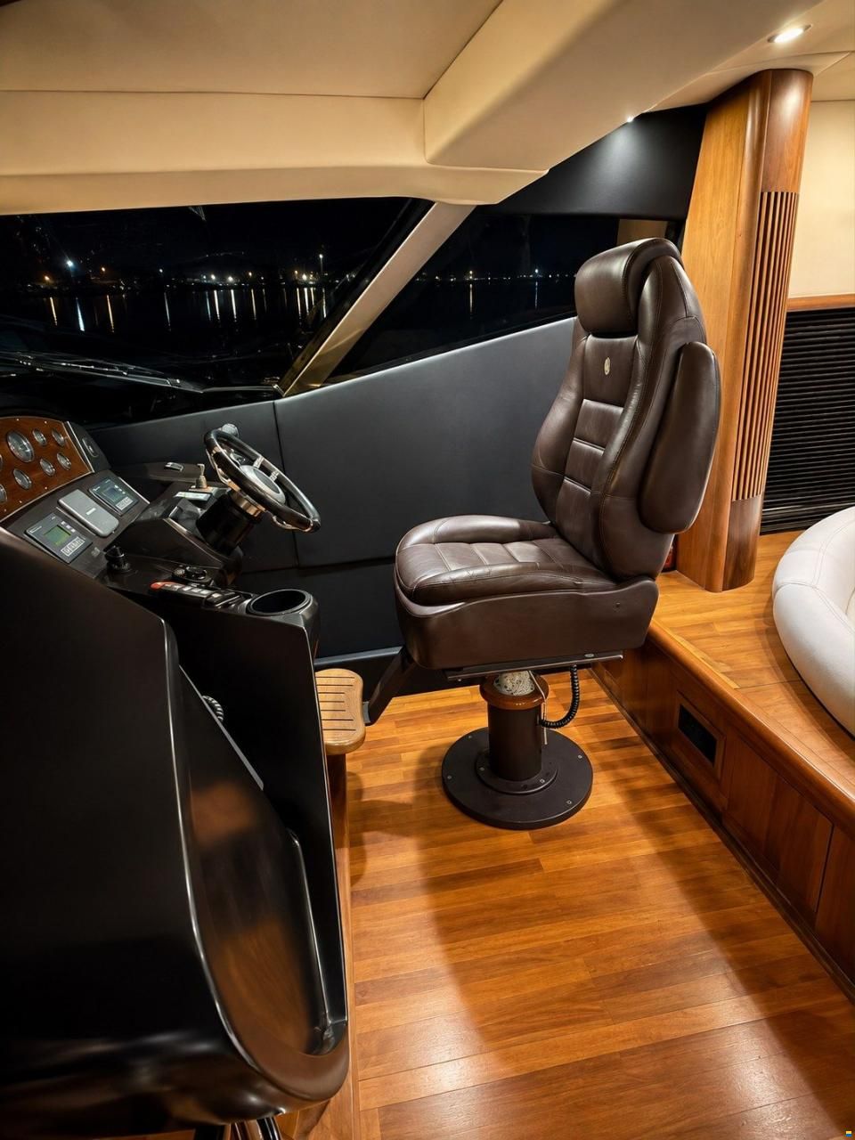Sunseeker Predator 52