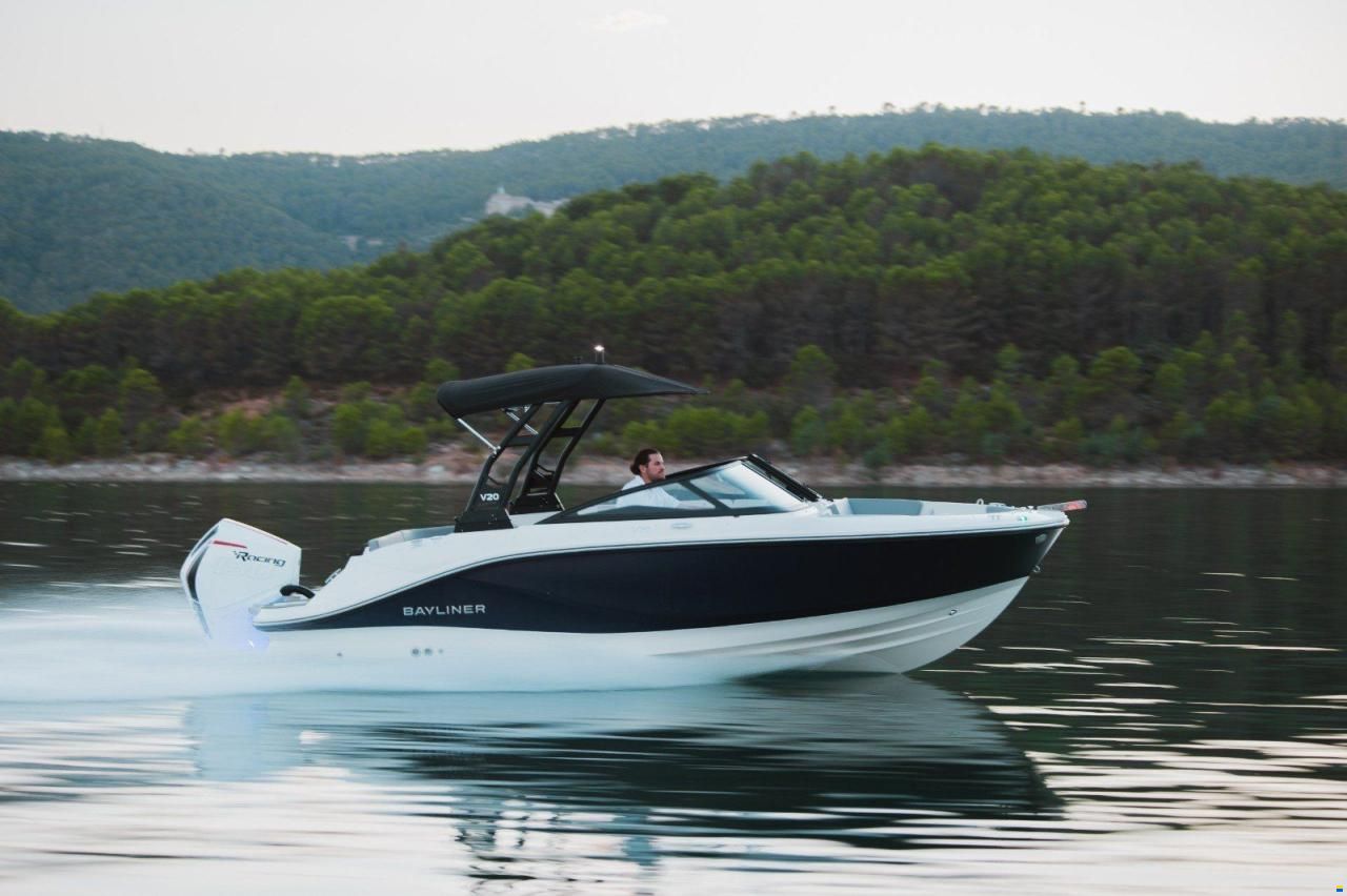 Bayliner V20
