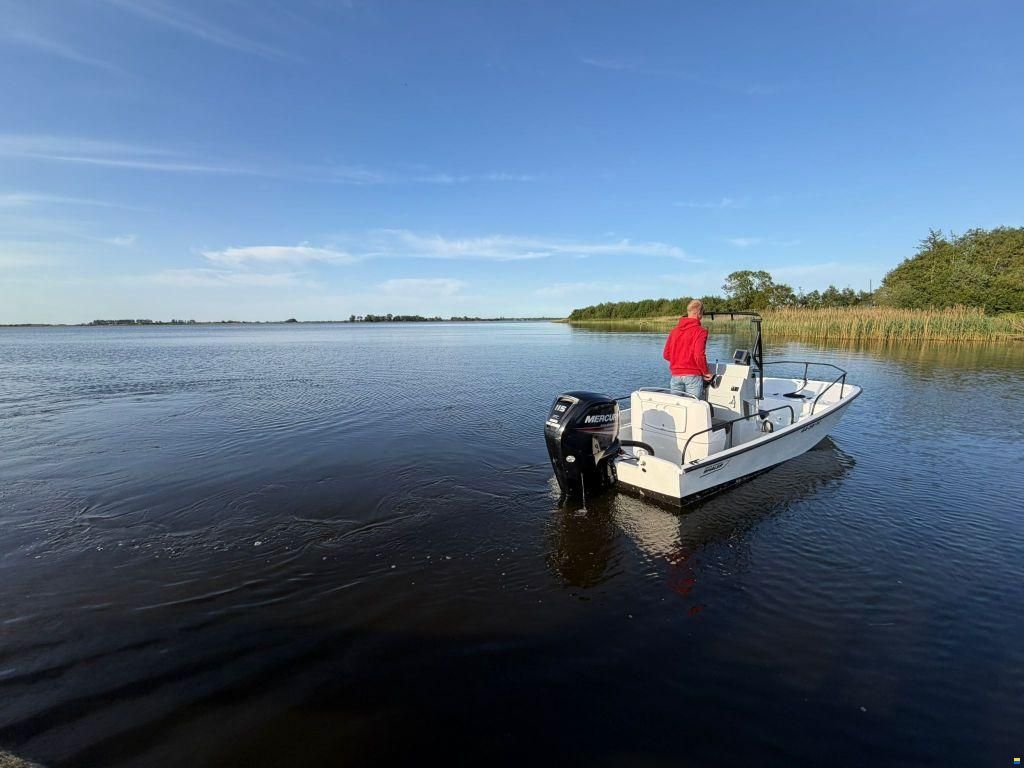 Boston Whaler 170 Montauk