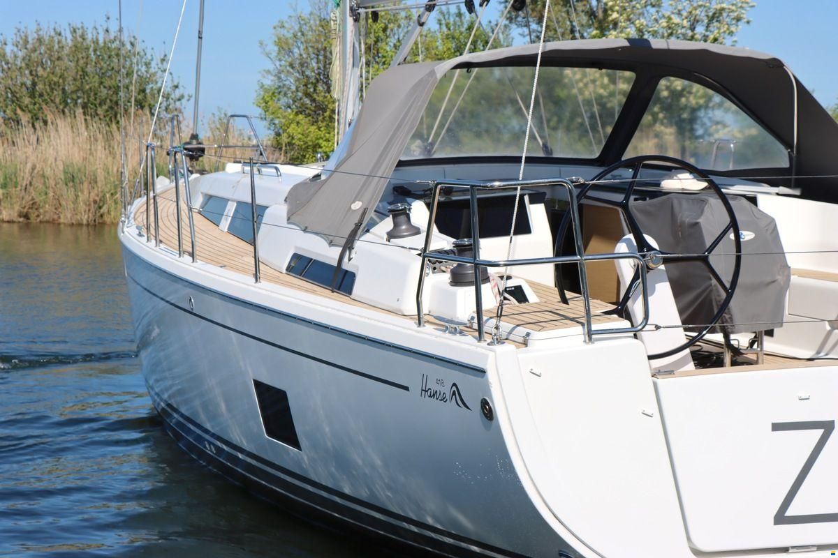Hanse 418