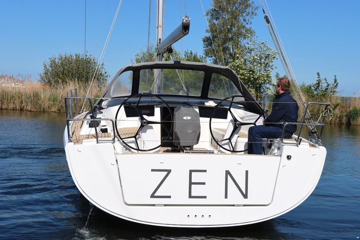 Hanse 418