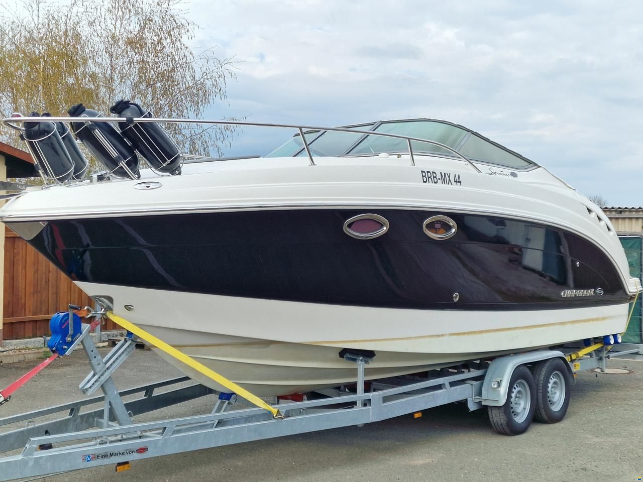 Chaparral 250 Signature