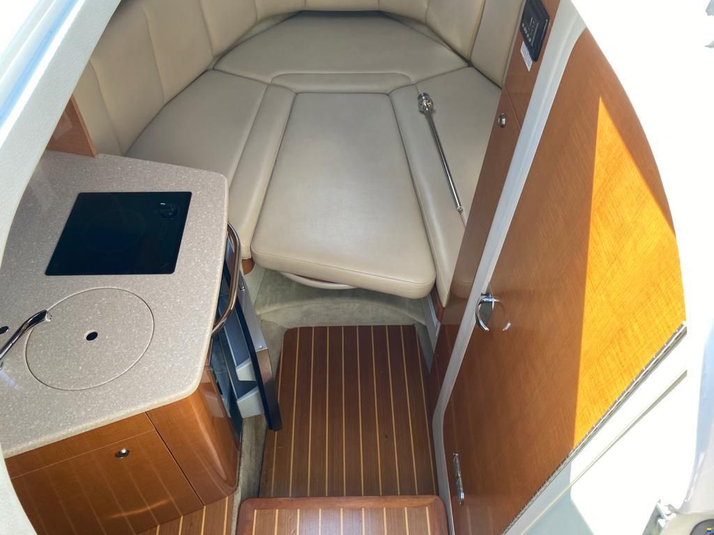 Chaparral 250 Signature
